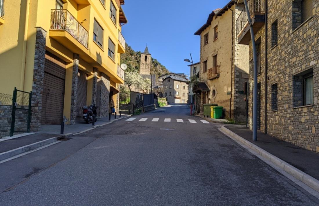 Un dels semàfors estarà situat a l'entrada de Sispony.