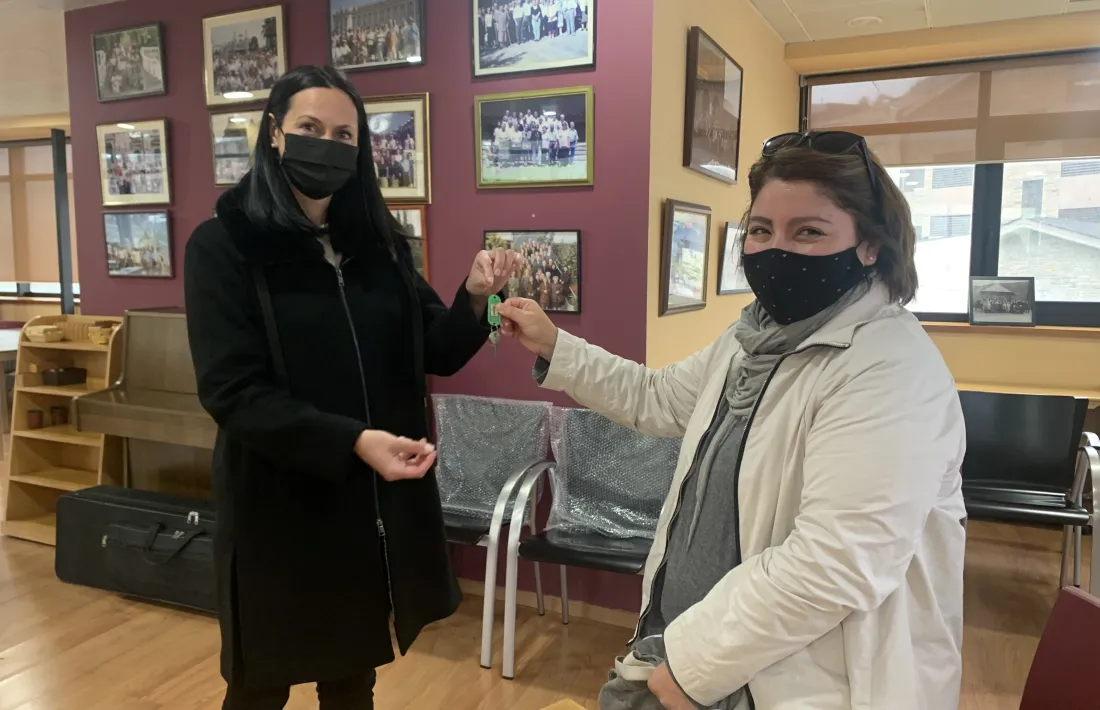 Un moment de l'entrega de les claus dels horts socials a la Massana.