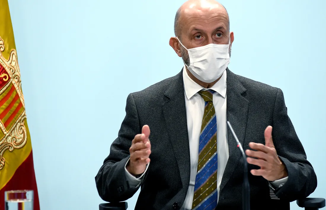 El ministre de Salut, Joan Martínez Benazet, en la roda de premsa d'aquest migdia.