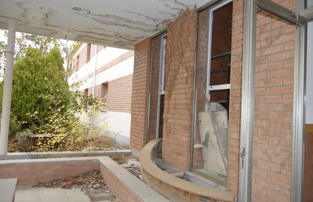 El penós estat en què es troba la Ciutadella de Castellciutat, el lloc on s’ubicaria l’hipotètic ‘hub’ d’empreses tecnològiques. 