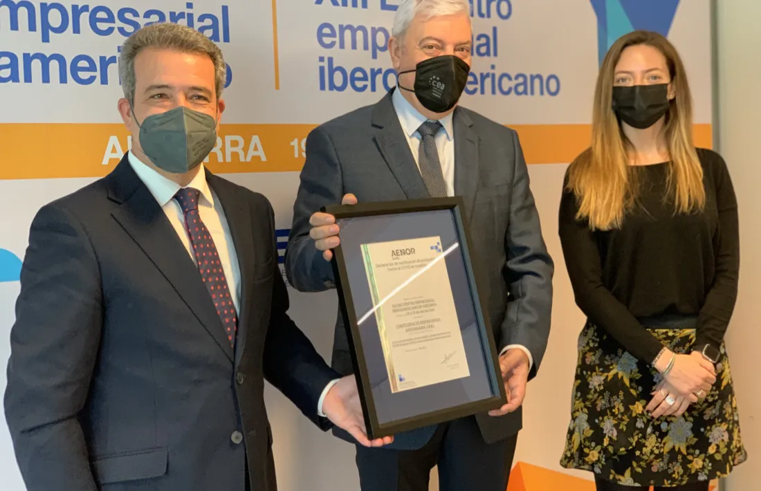 Un moment del reconeixement.