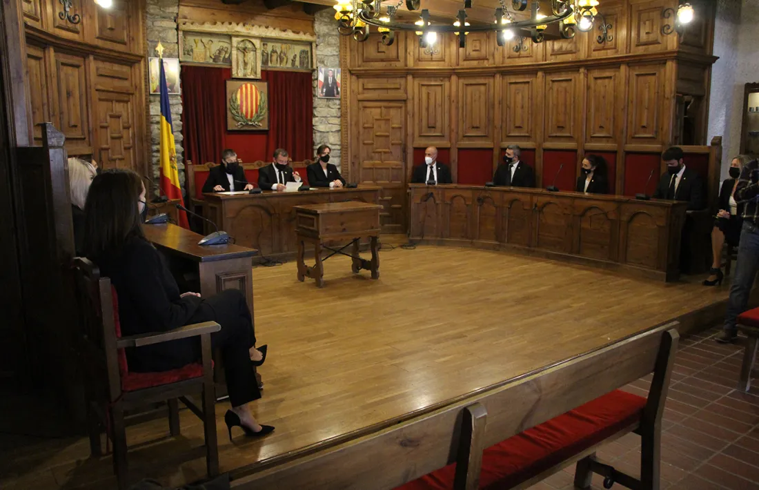 Un moment de la sessió ordinària del consell de comú de Sant Julià de Lòria.