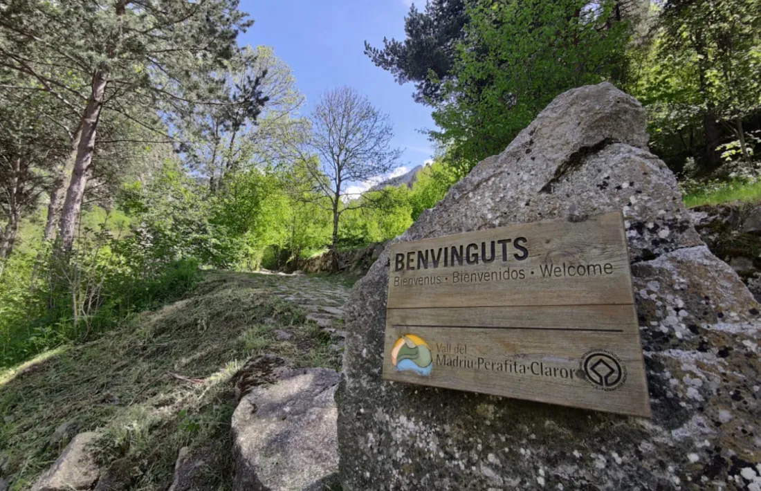 Accès escaldenc a la vall del Madriu per la banda d''Engolasters.