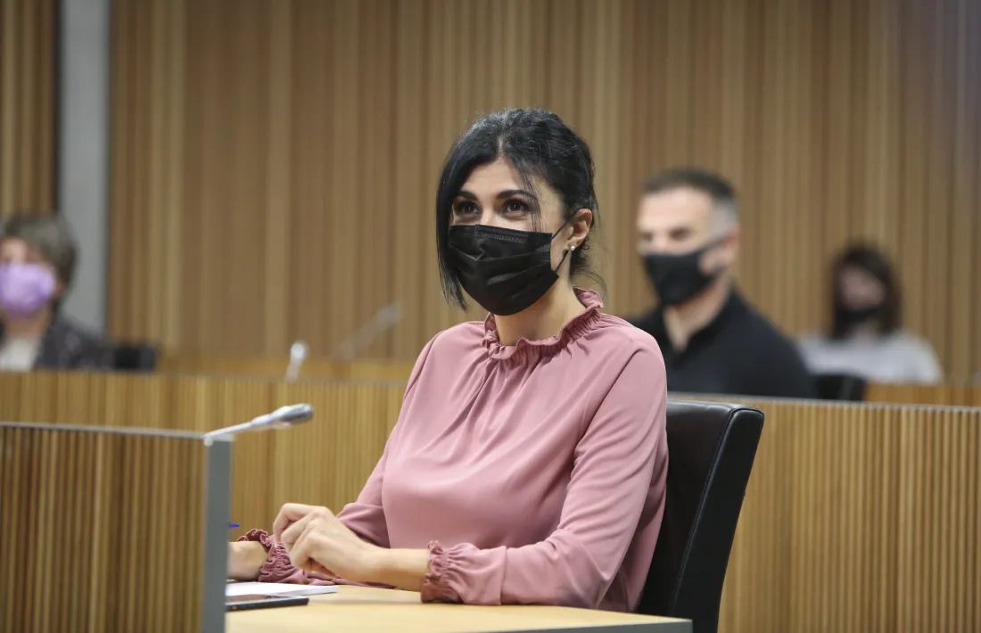 La consellera no adscrita, Carine Montaner.