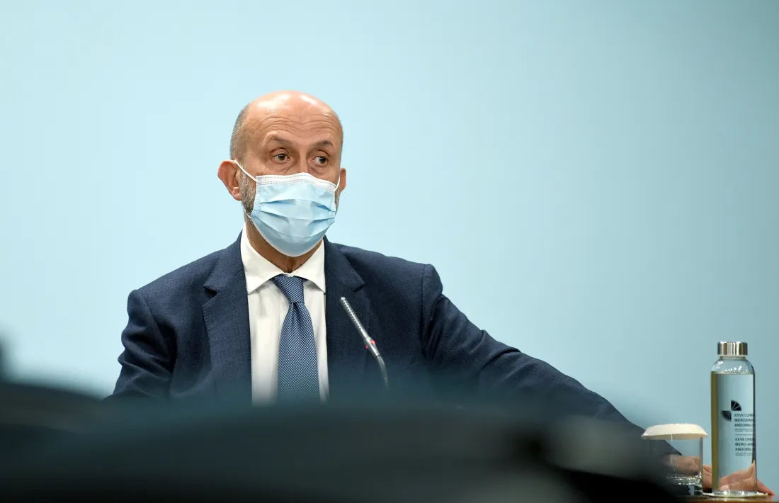 El ministre de Salut, Joan Martínez Benazet, en la roda de premsa d'aquesta tarda.