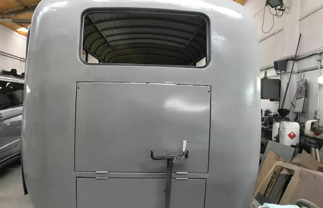 El Fargo, aquesta setmana al taller Catalunya, a punt per a la primera capa de pintura.