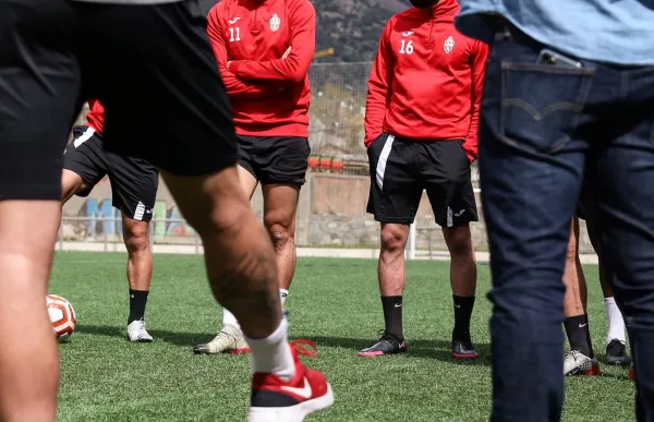 p._28_ue_engordany_3