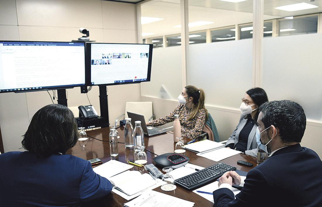 Un moment de la intervenció de Ballestà, ahir.