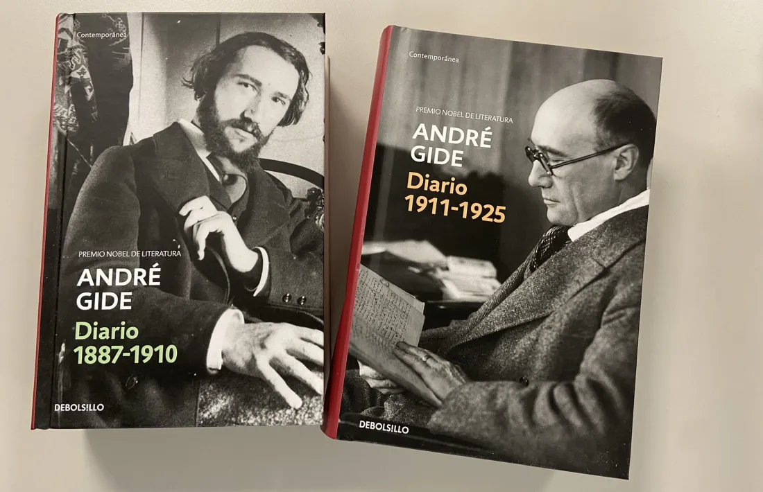 Els dos primers volums dels ‘Diarios’ traduïts per Ignacio Vidal-Folch.