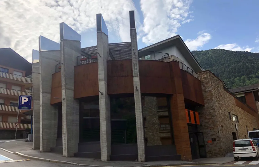 El centre de congressos d'Ordino.