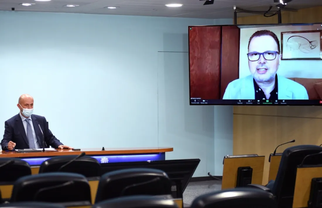 Federico Martinón va acompanyar telemàticament Martínez Benazet en la compareixença de divendres passat.