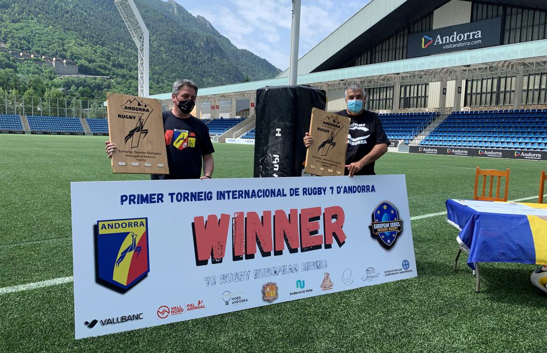 El primer torneig internacional de rugbi a 7 es va presentar ahir a l'Estadi Nacional. Foto: FAR