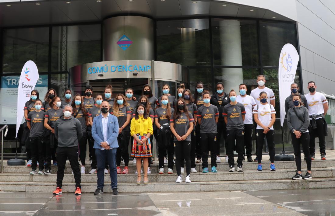 'Las Guerreras' van realitzar una visita institucional. Foto: Comú d'Encamp