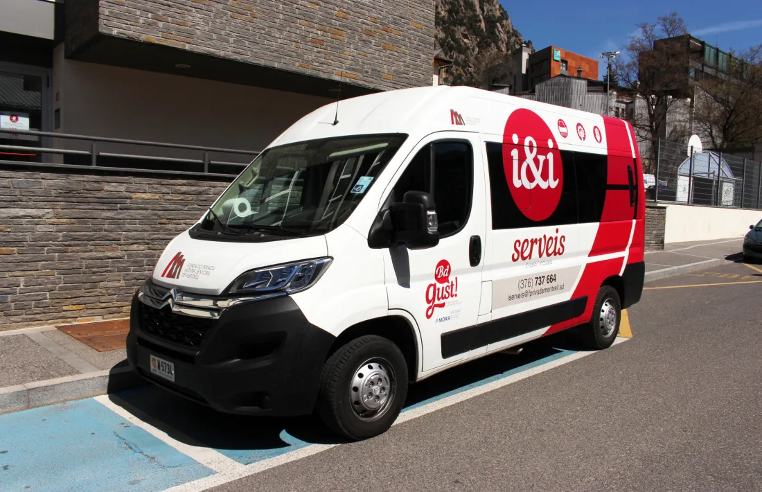 El nou vehicle adquirit per i&i Serveis.