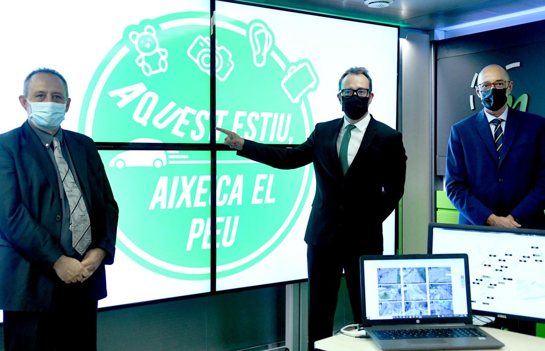 Moreno, Filloy i Bonell durant la presentació de la campanya de seguretat viària per aquest estiu.