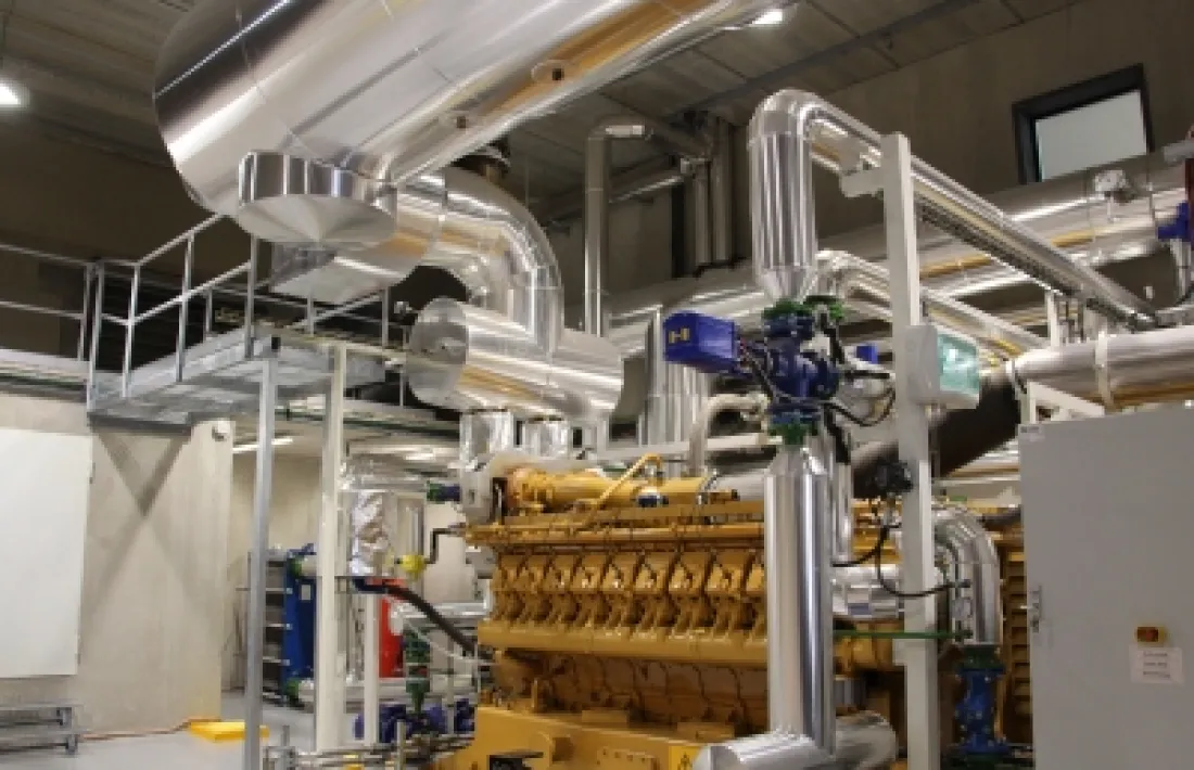 Una imatge de l'interior de la planta de cogeneració de Soldeu.