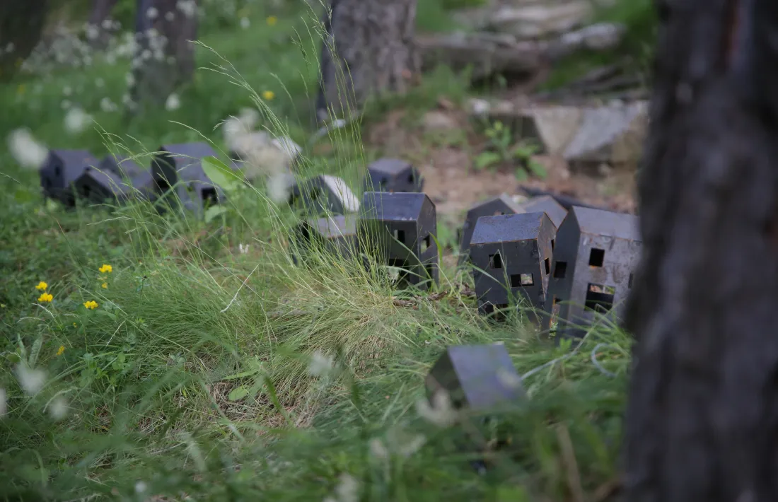 Les quaranta casetes de minairons de ‘El barri del bosc’, de Miquel Mercé.