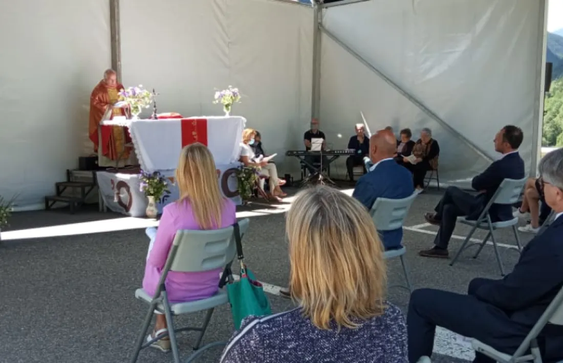 Un moment de la missa de Sant Pere.