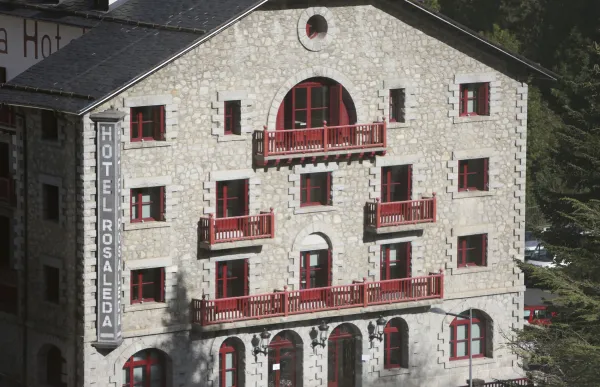 p._15_hotel_rosaleda_-_facundo_santana