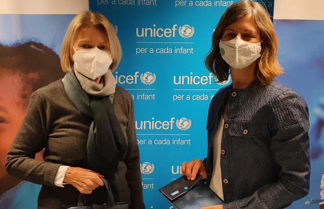La presidenta de l'Unicef Andorra, Laura Álvarez i Marissa McDonald, directora de Re&Wear.