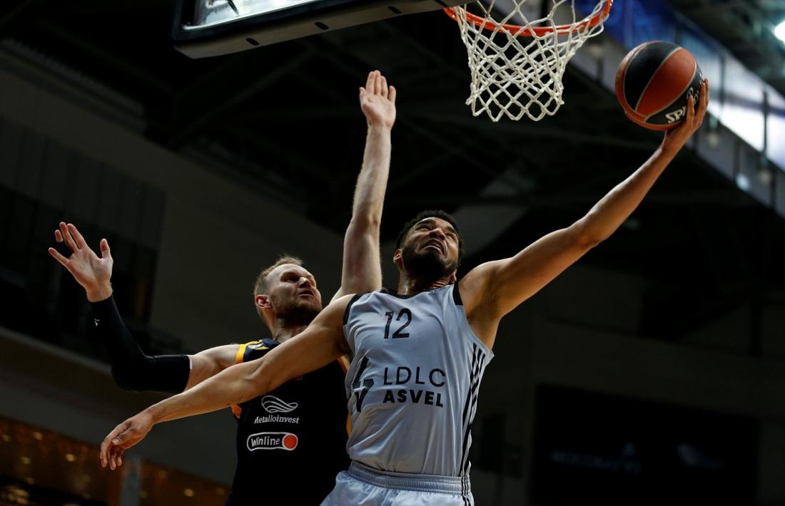 Amine Noua, l’aler pivot francès, és el jugador preferit per a la posició d’aler pivot per al proper curs del BC MoraBanc que ja té Conor Morgan, Bandja Sy i el lesionat ‘Tyson’ Pérez. Foto: Euroleague