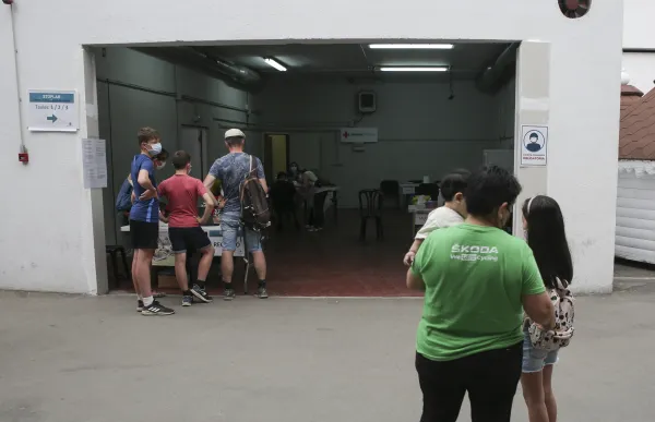 p._7.1_stop_lab_placa_de_braus_-_facundo_santana