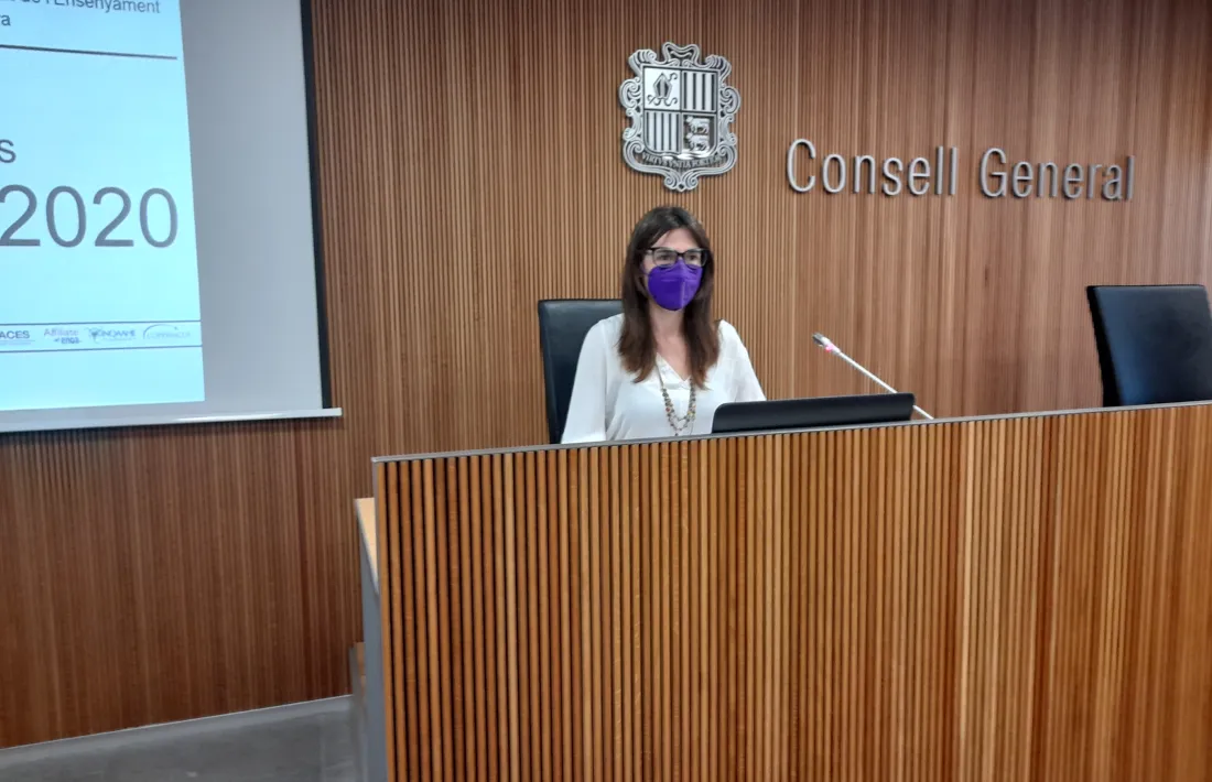 La directora de l'AQUA, Marta Fonolleda, en la compareixença d'aquesta tarda.