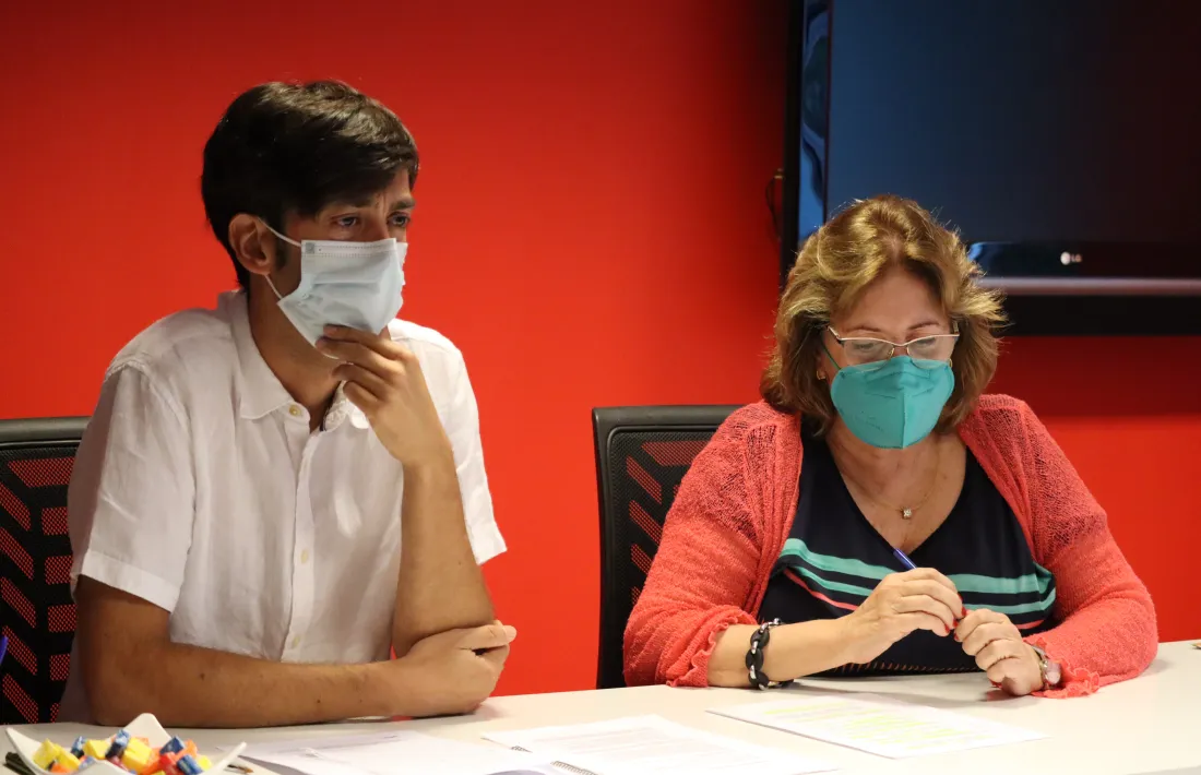 Els consellers de la minoria comunal, Sergi González i Dolors Carmona. 