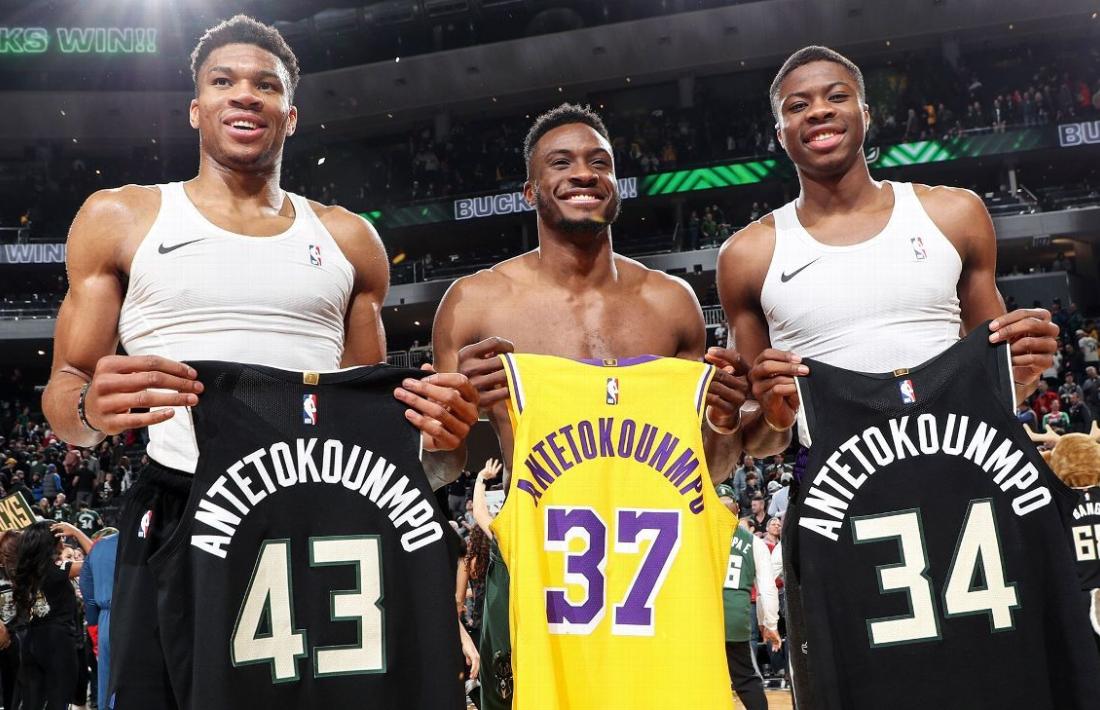 Kostas, Thanasis i Giannis, tres dels quatre germans Antetokounmpo, campions de l’NBA. Foto: Twitter