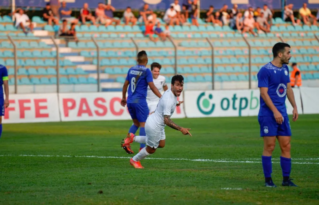 Genís Soldevila celebra el 0 a 1 contra el KF Teuta al partit d’anada de la UEFA Conference League.Foto: Interescaldes.com