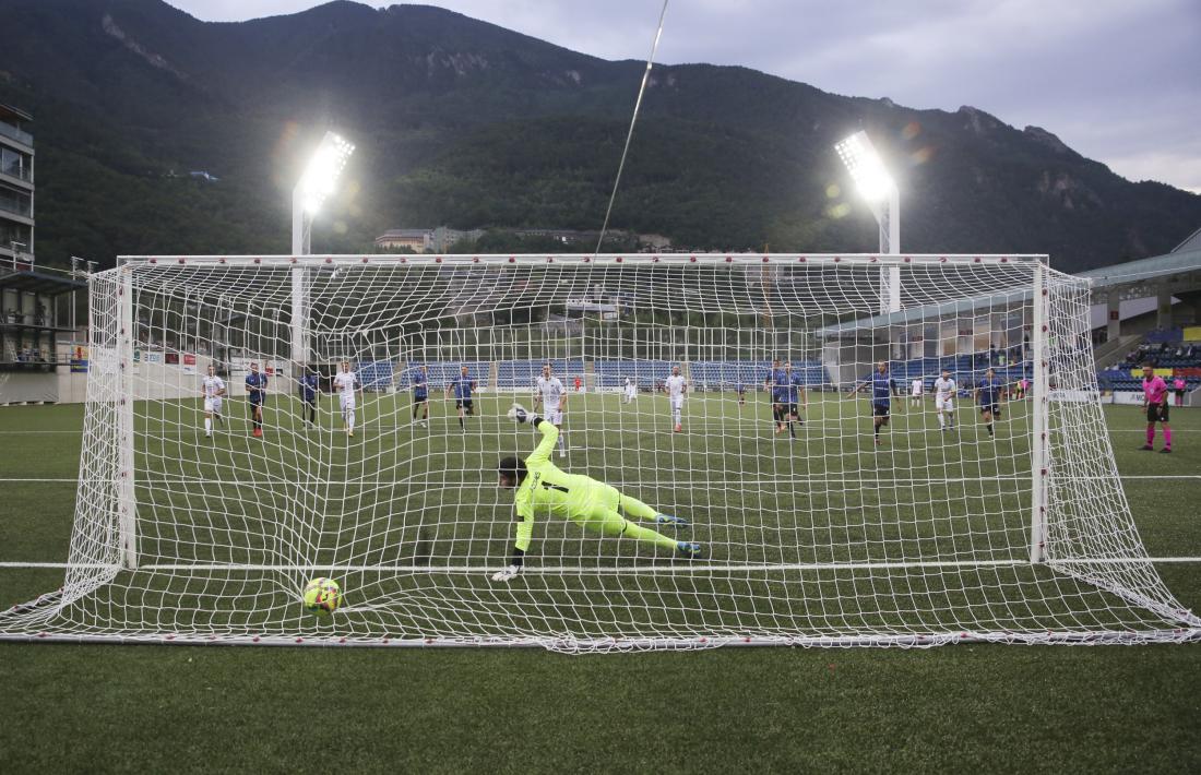 Kallaku va marcar el 0 a 3 des del punt de penal superant el porter José Antonio amb molta sang freda. Foto: Facundo Santana
