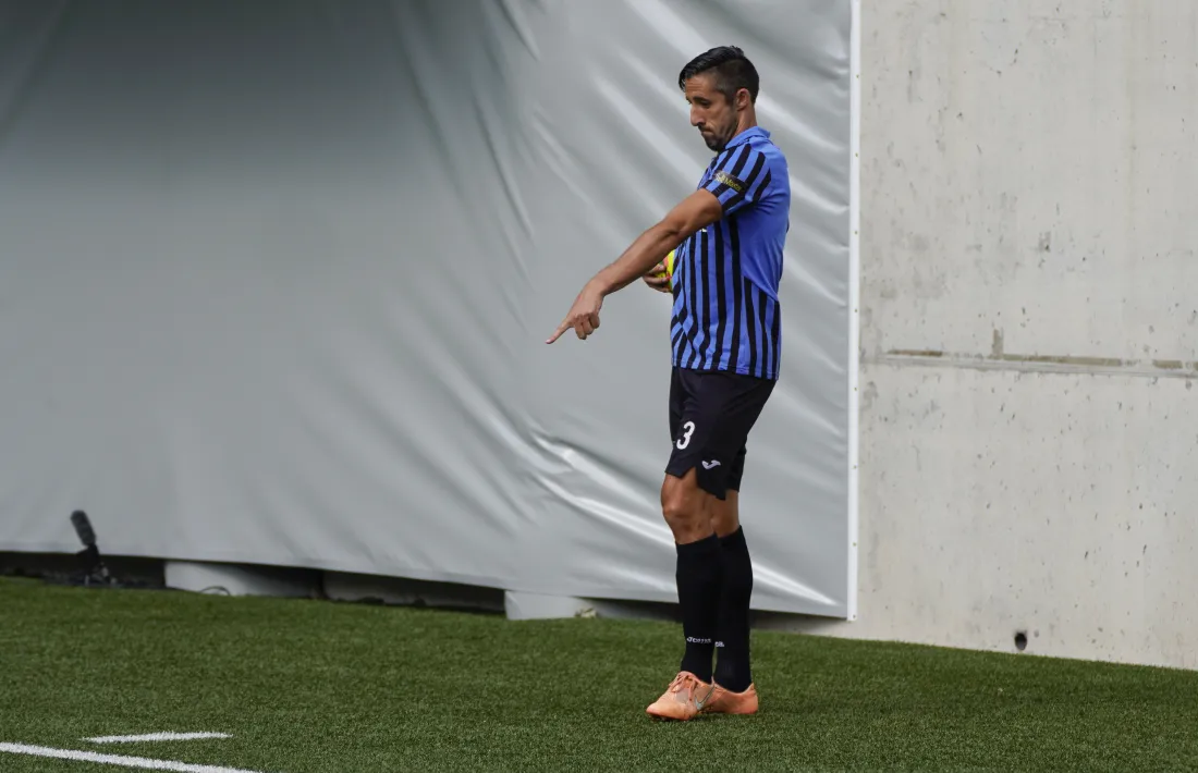 Bessone ‘apunta’ a la banqueta de l’Inter. Foto: Interescaldes.com