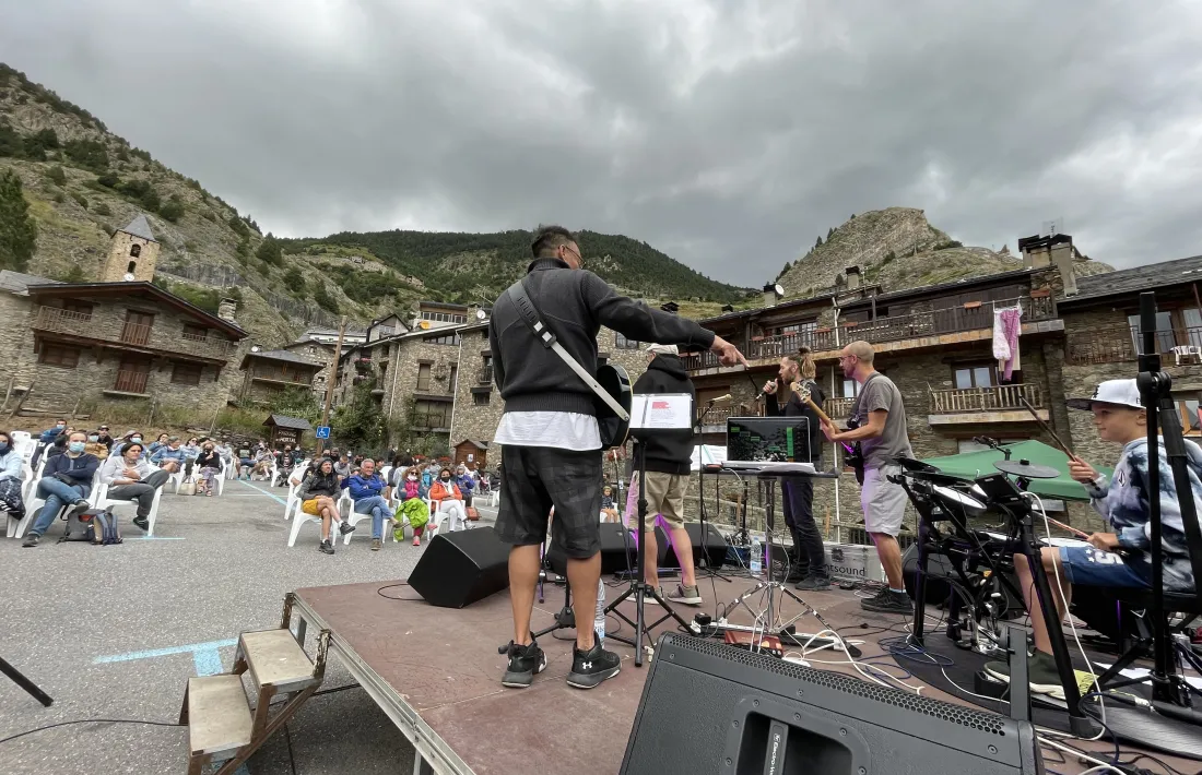 Actuació d'El último Toscano, aquesta tarda.