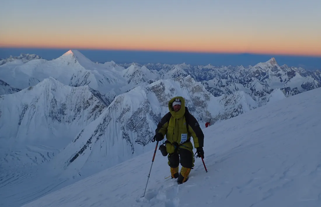 Gonzalo Fernández ja té el seu primer vuitmil després d’ascendir al Gasherbrum II (8.035 metres), una experiència que mai oblidarà. Foto: Foto cedida per Gonzalo Fernández