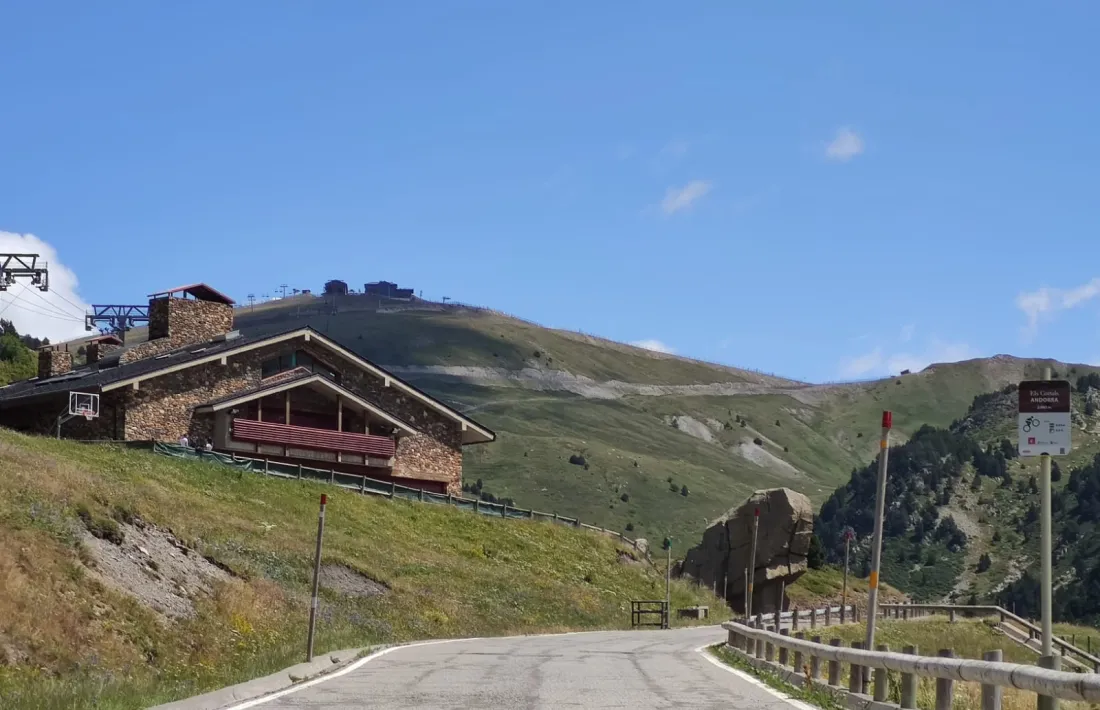 L'alberg de la Baronia als Cortals.