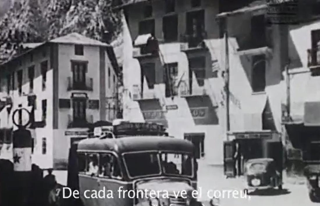 Un altre Fargo capturat el 1955 davant de Sant Esteve per Werner Lengemann.