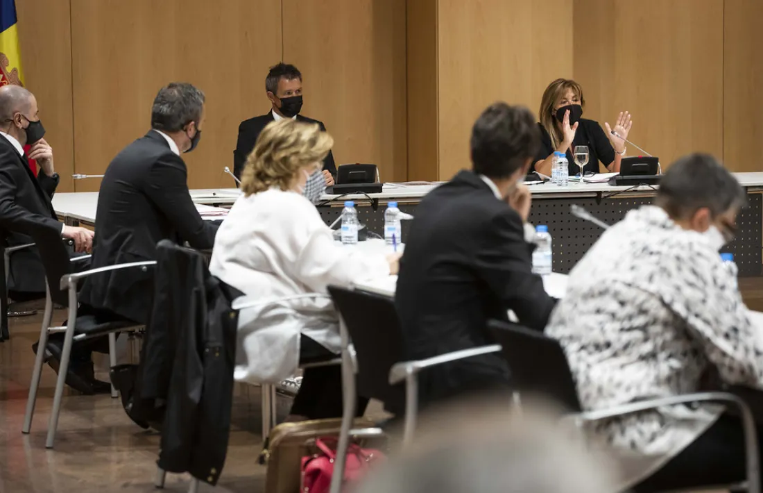 Marsol exposa un dels punts tractats en el Consell de Comú celebrat aquest dimarts.