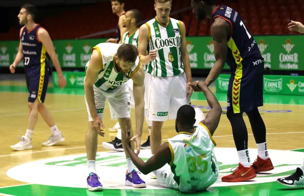 rs343319_j26_bet-mba_firmar_acb_photo_-_d_ligero