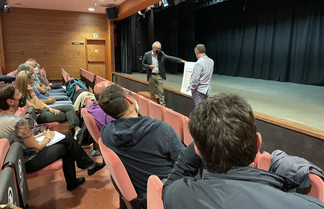 La cloenda de les visites, aquest vespre.