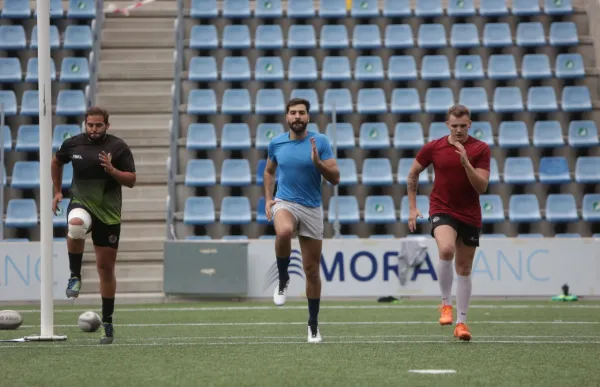 0a18216b-6a43-449d-b703-b1fa074c811e