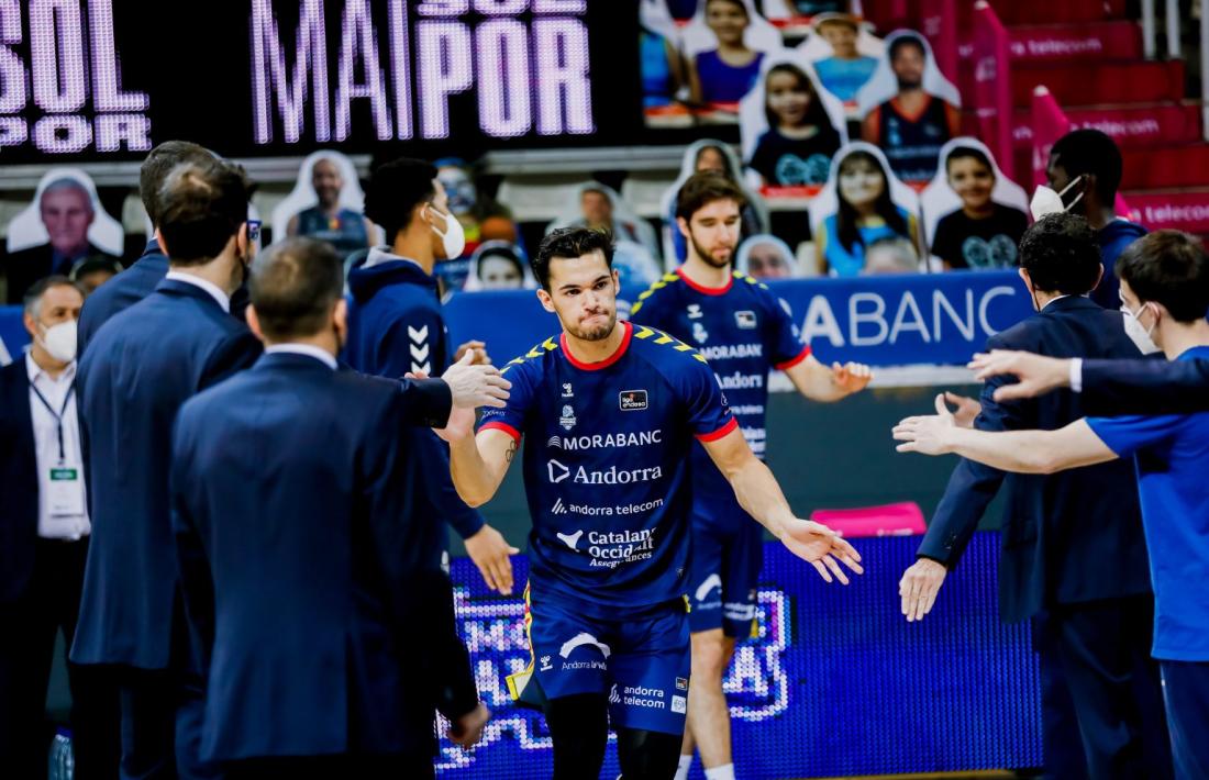 El jove del planter del BCA Albert Pons. 