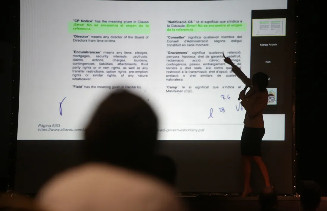 La consellera general Carine Montaner mostra punts crítics de l’acord del Govern amb Grifols.