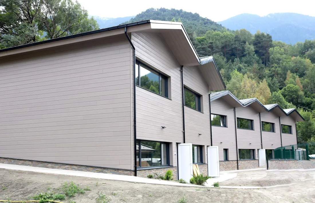 Vista del nou edifici del British College.