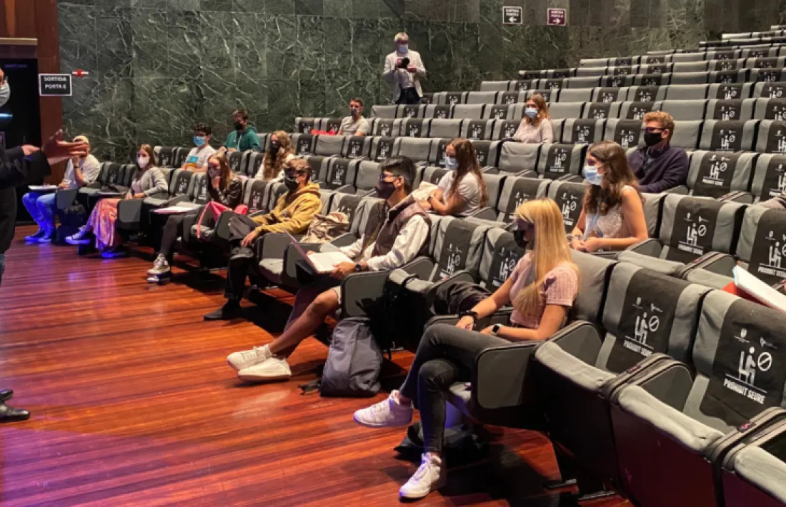 Un moment de la benvinguda als nous alumnes, aquest matí. 