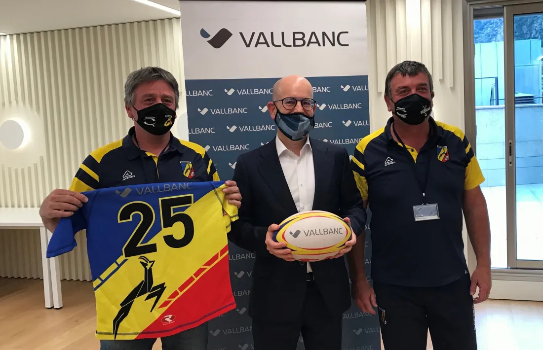 Jean Marc Flaux, Sergi Martín (Vall Banc) i ‘Philou’ Berdaguer, a Vall Banc. Foto: Vall Banc