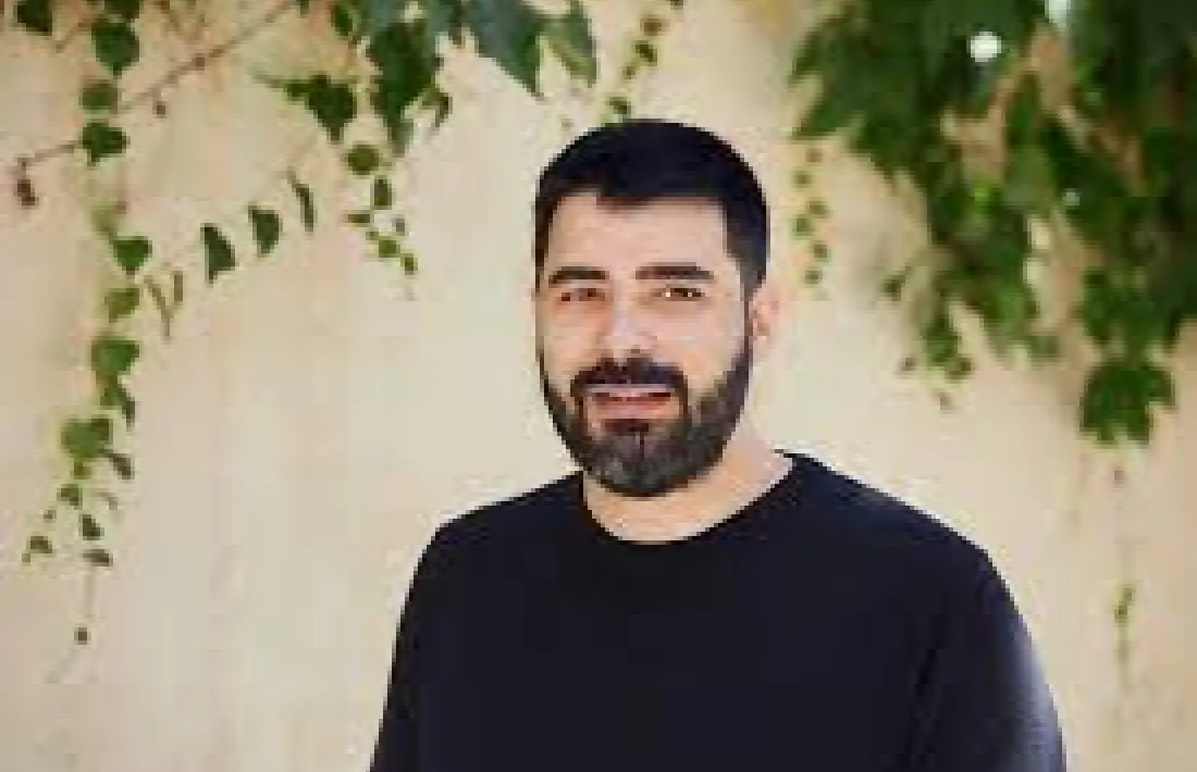 Pol Castellanos, novel·lista i docent, premi Ramon Muntaner de novel·la juvenil