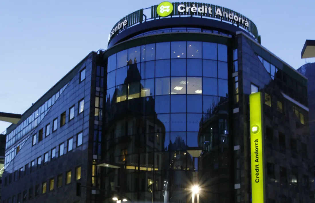 Crèdit Andorrà es quedarà amb Vall Banc.