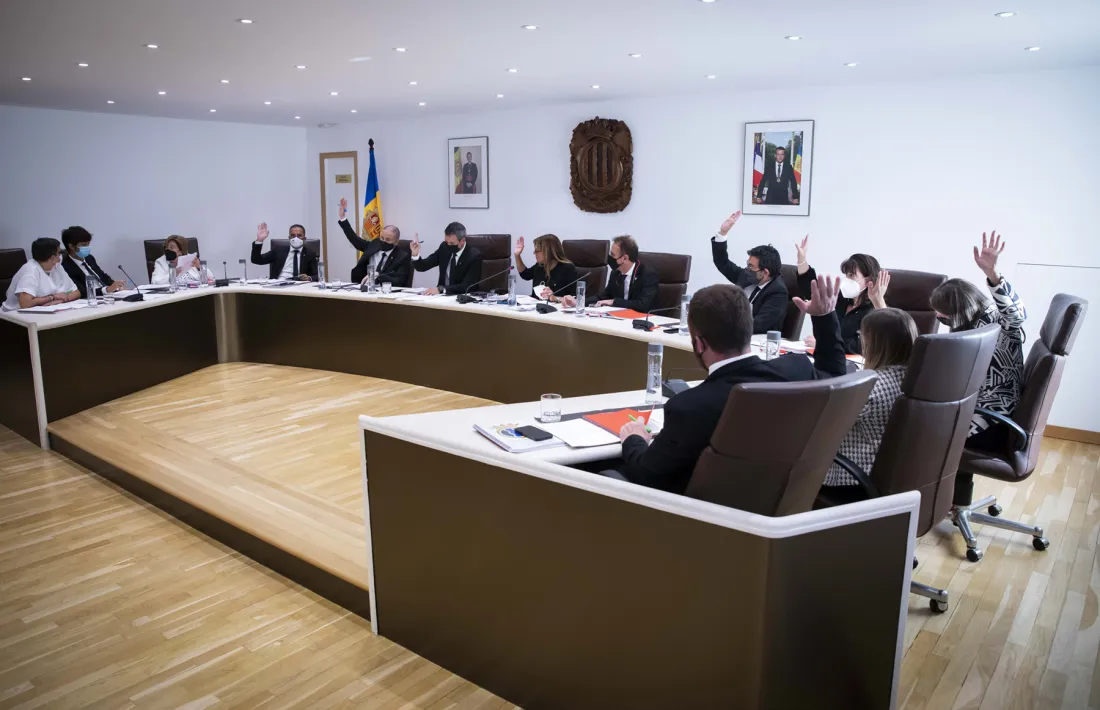 Un instant de la sessió de consell de comú, celebrada ahir, a la sala de Casa Comuna.