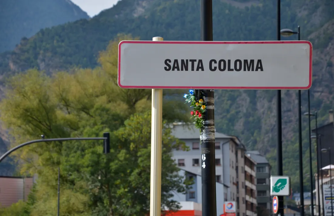 L'espai s'ubicarà a la zona d'aparcament del carrer mossèn Lluís Pujol.