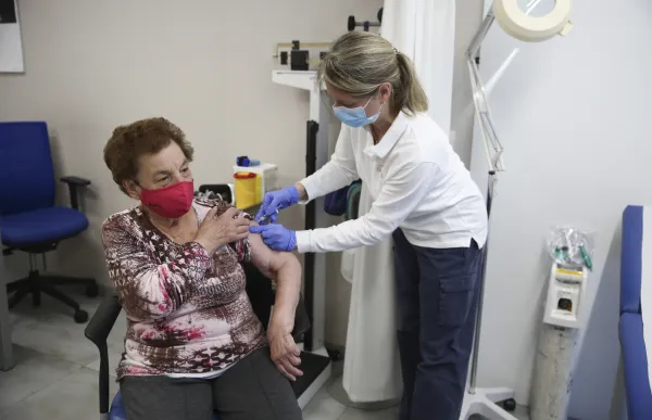 p._11_vacunes_grip_-_facundo_santana